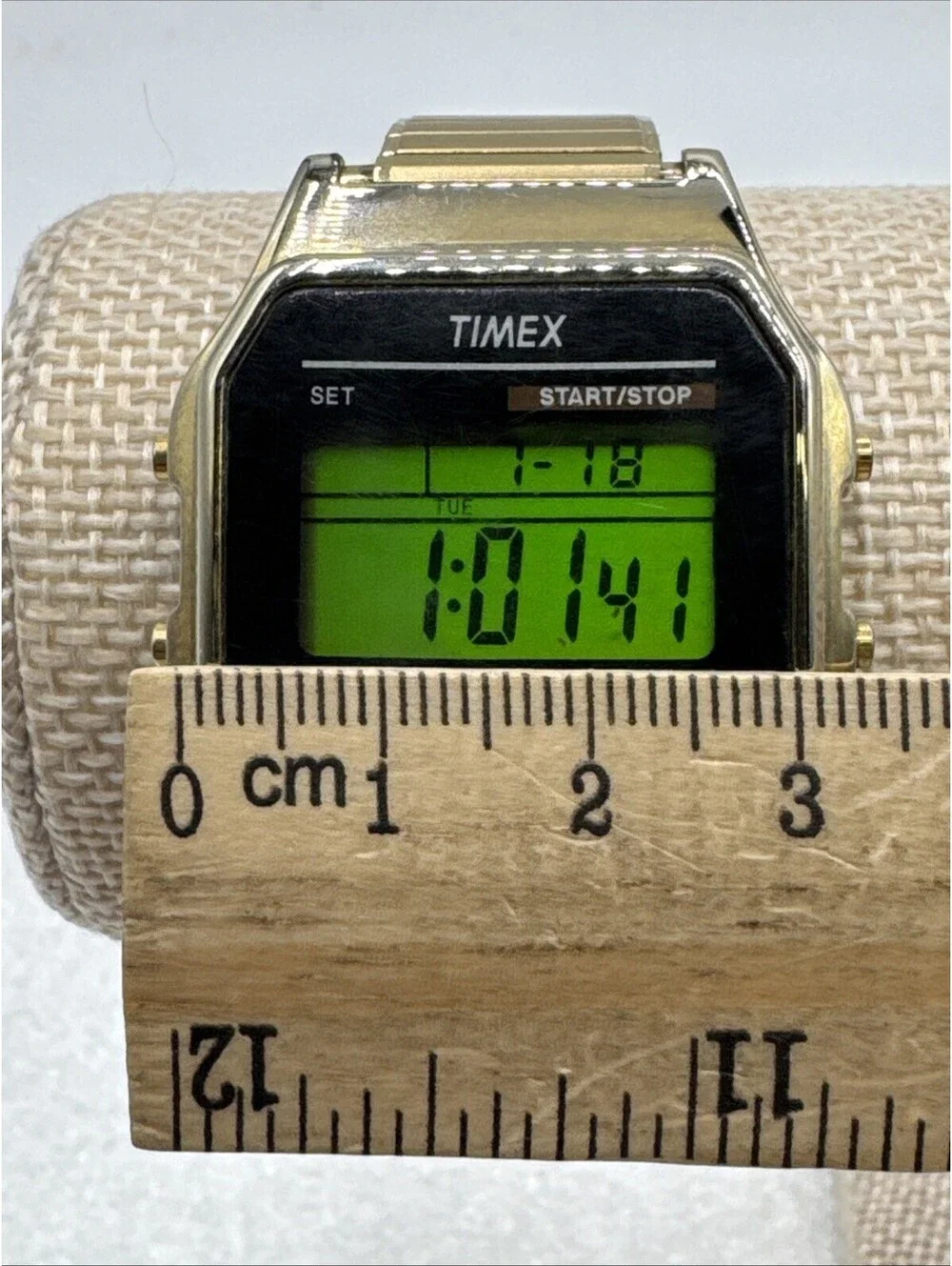 Timex Digital Goldtone Expansion Watch Alarm Indiglo Water Resistant 555LM Works